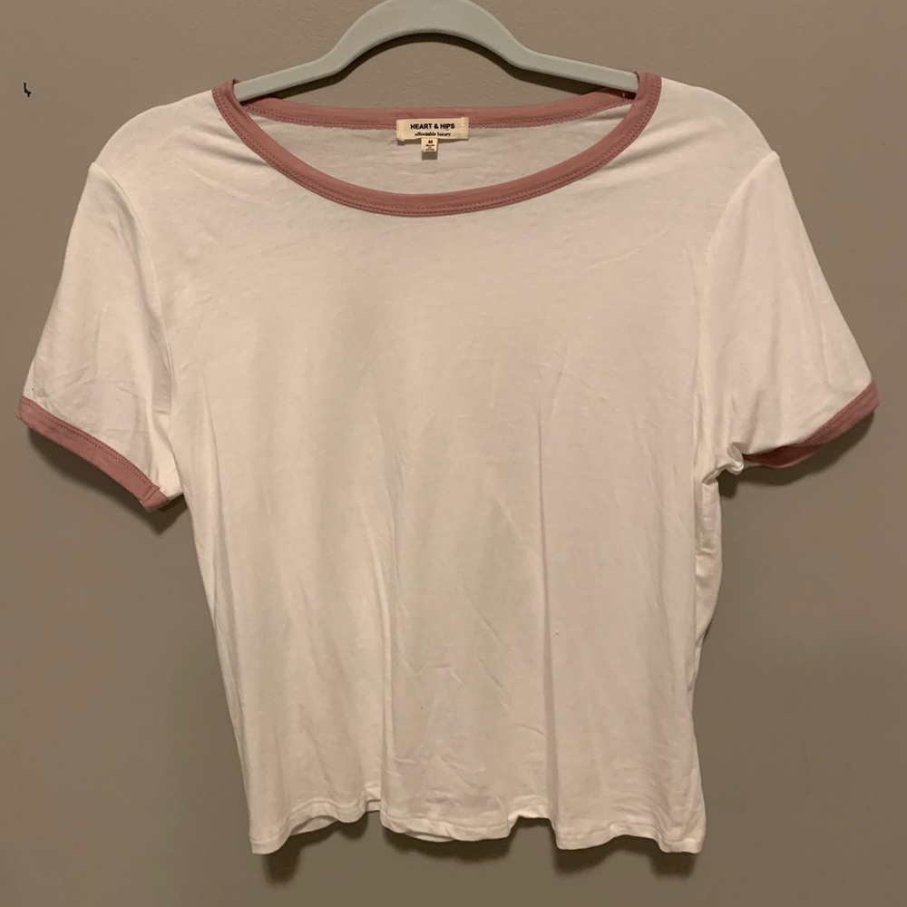 pink lined T!